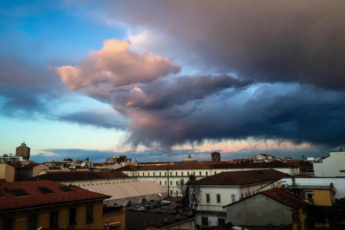 meteo-migliora-al-nord,-al-sud-ancora-caldo-estivo:-le-previsioni-di-oggi