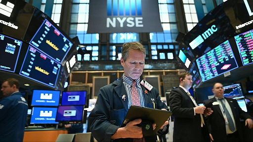 borsa,-wall-street-in-calo-dopo-aver-toccato-record